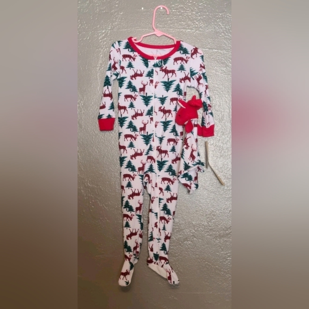 Max & Olivia Festive Reindeer & Tree Pajamas 18 Months NWT - Picture 11 of 11